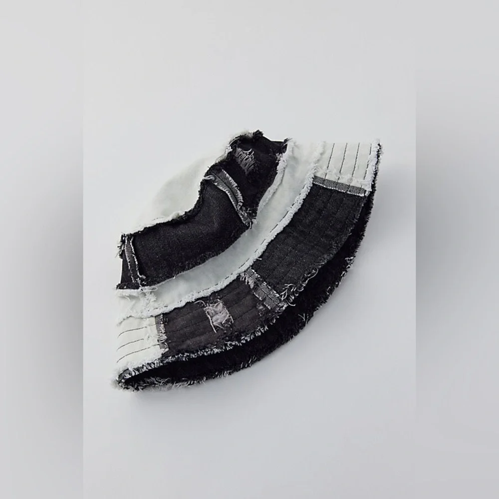 Urban Outfitters BDG Patchwork Raw Edge Denim Bucket Hat Black White OS NEW